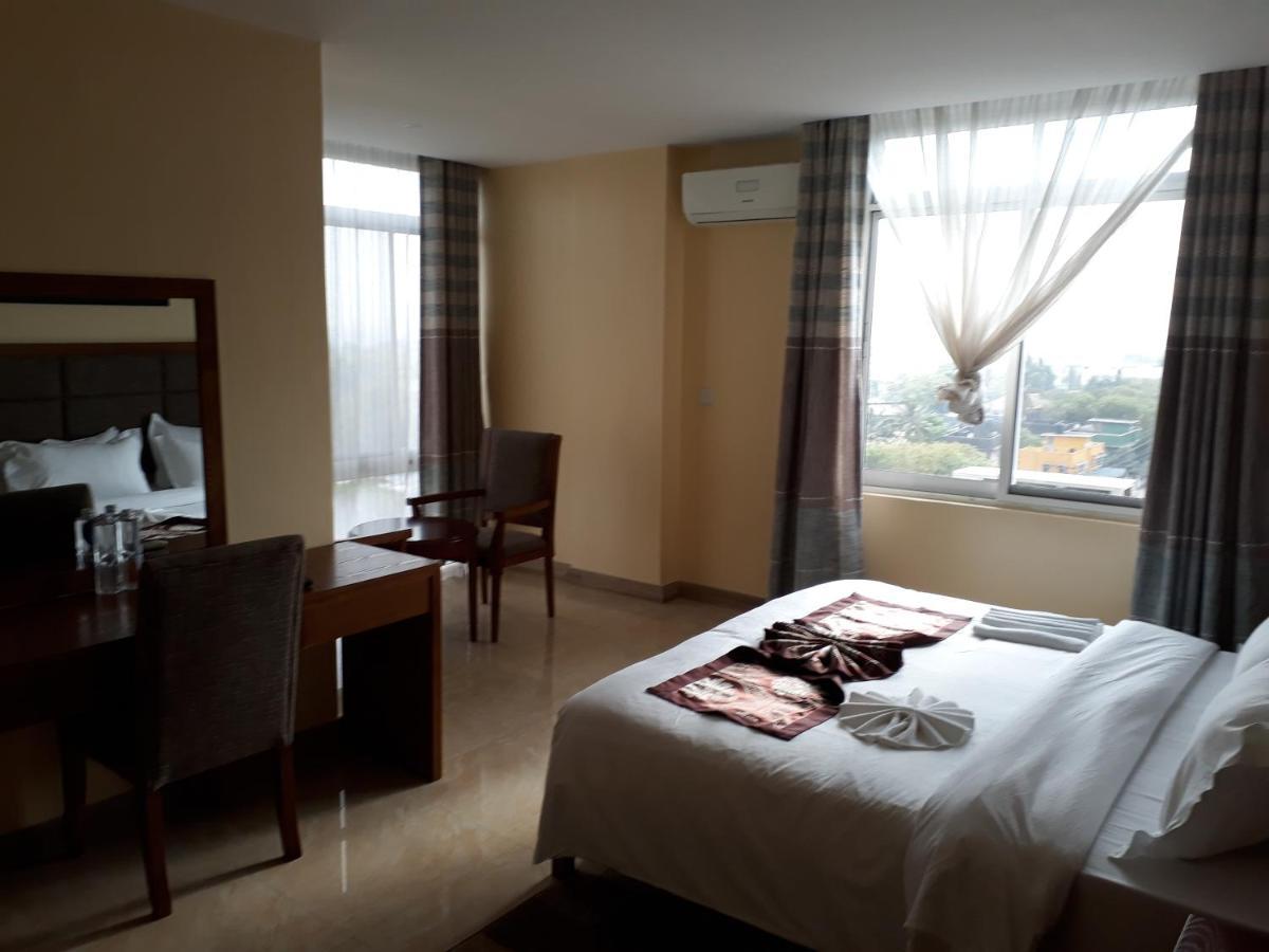 דאר א-סאלאם Imperial Hotel & Apartments מראה חיצוני תמונה
